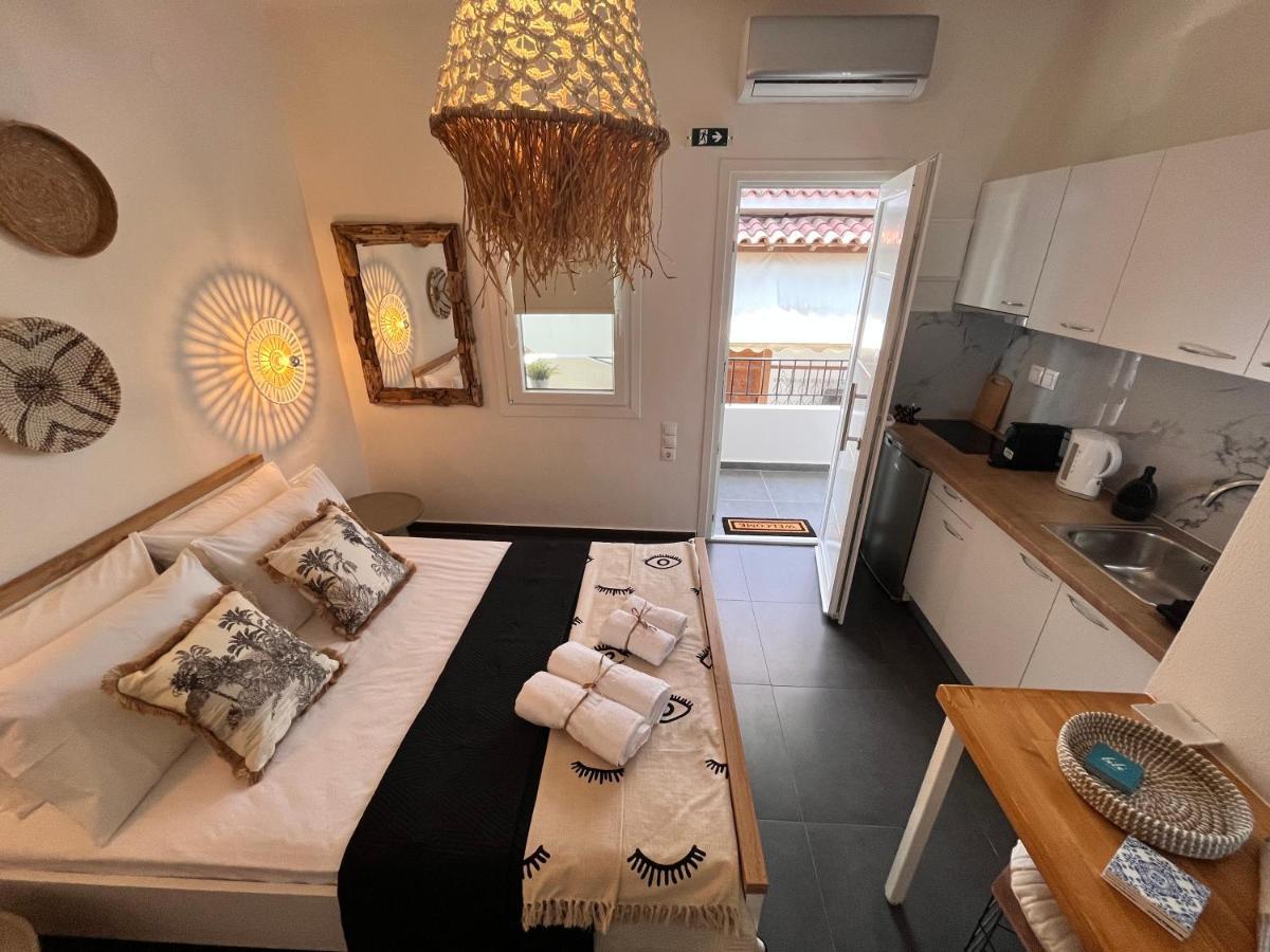 Le Sirene Apartments Skiathos Exterior photo